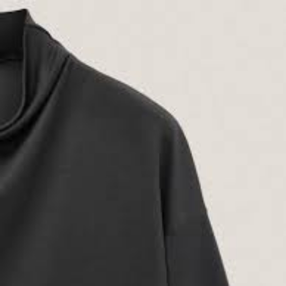 Massimo Dutti sweater - Picture 3 of 7